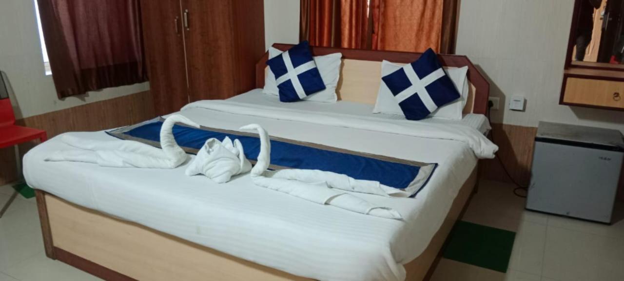 Goroomgo Star Inn Sea View Puri Eksteriør billede