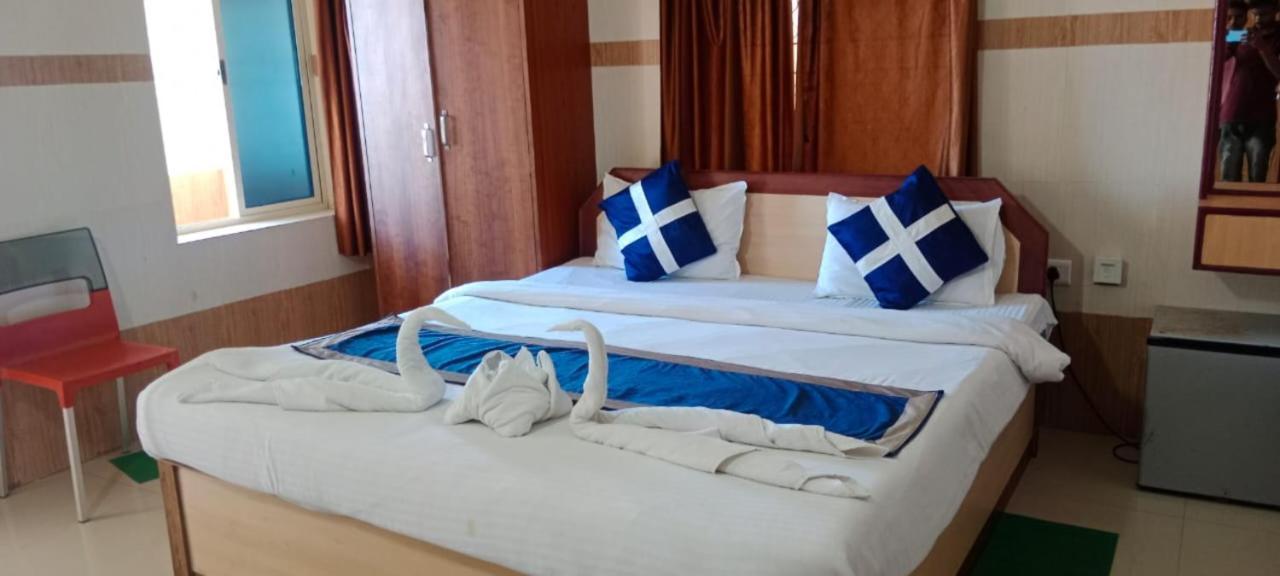 Goroomgo Star Inn Sea View Puri Eksteriør billede